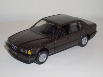 BMW 735i 1985 - Gama modelcar 1:43
